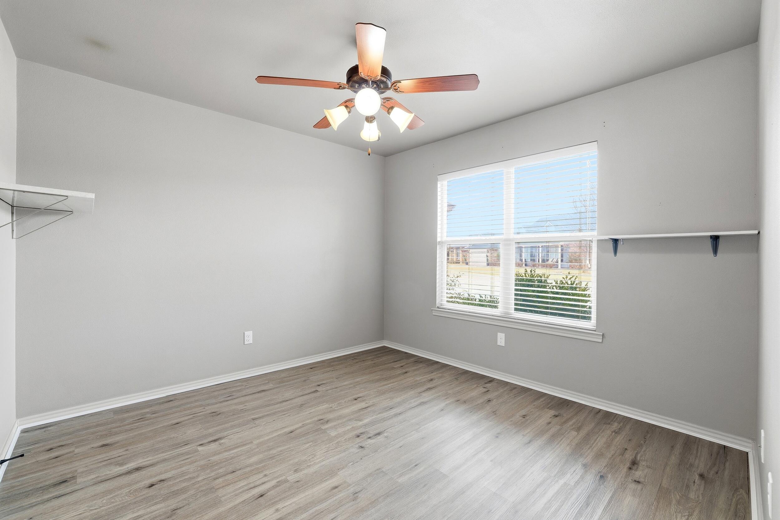 6513 72nd Street Lubbock, TX 79424 - Photo 22 of 31 19_img_9250