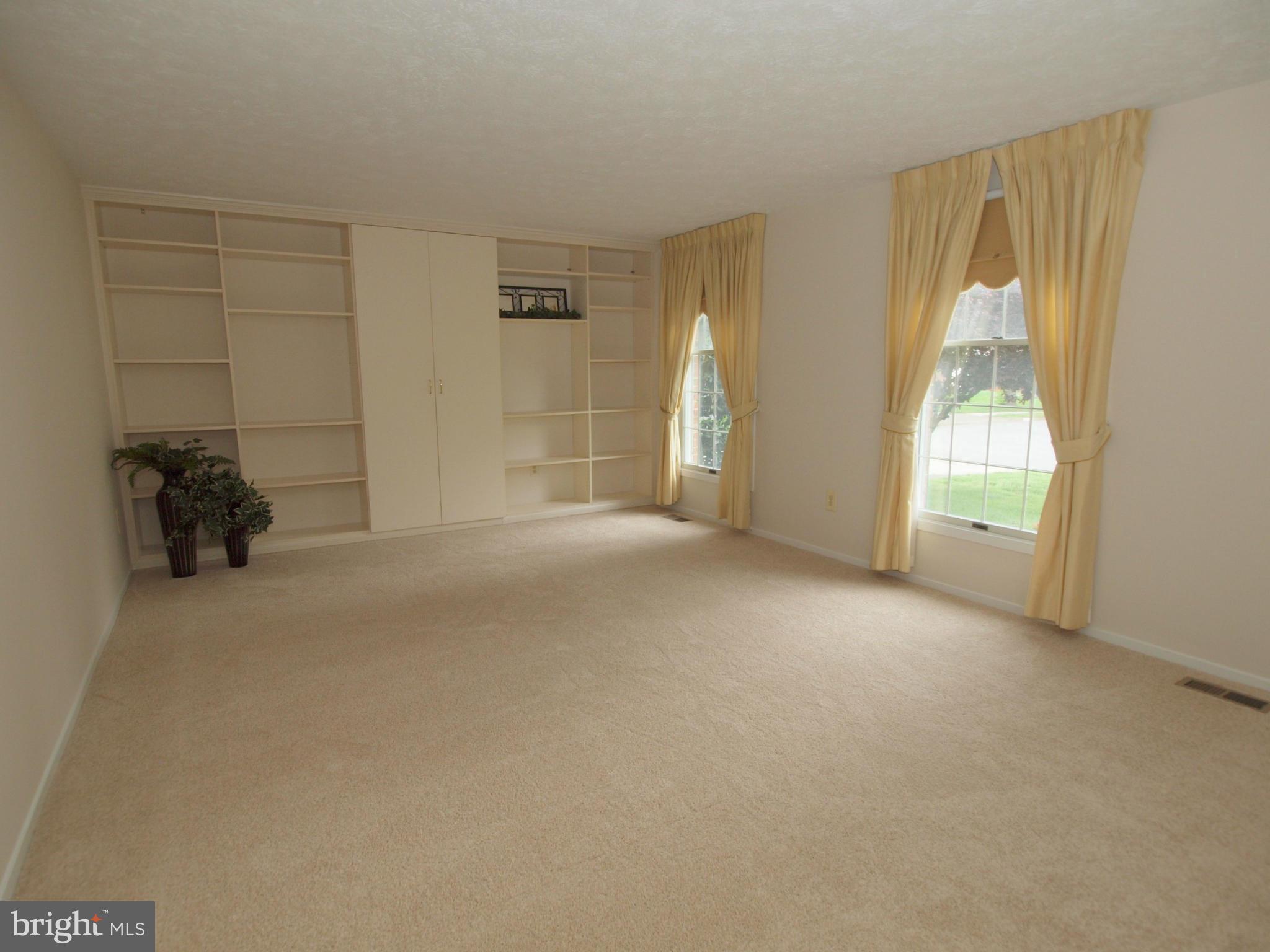 Living Room - New Carpet!