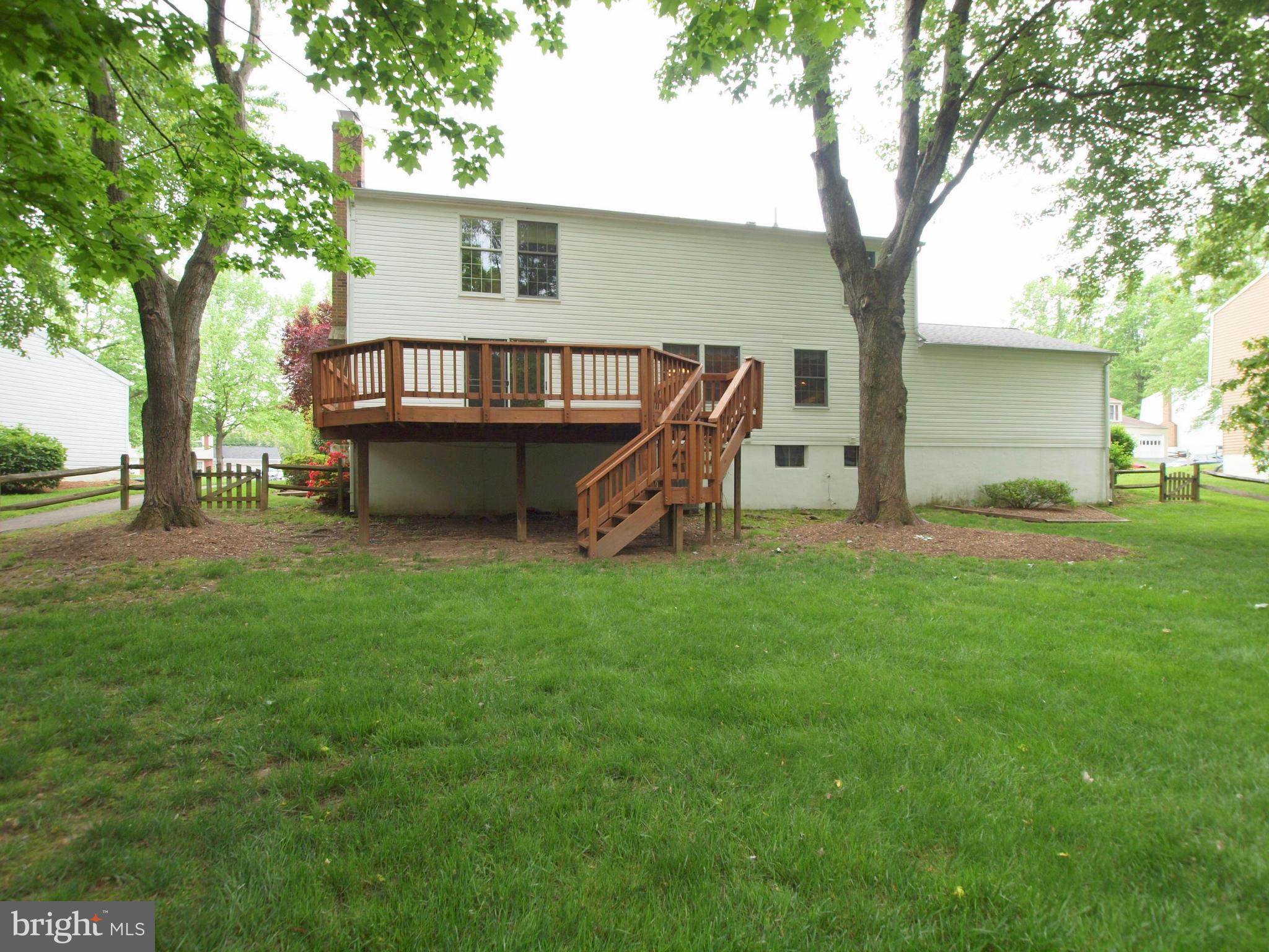 9906 Manet Road Burke, VA 22015 - Photo 28 of 30 Exterior (Rear)
