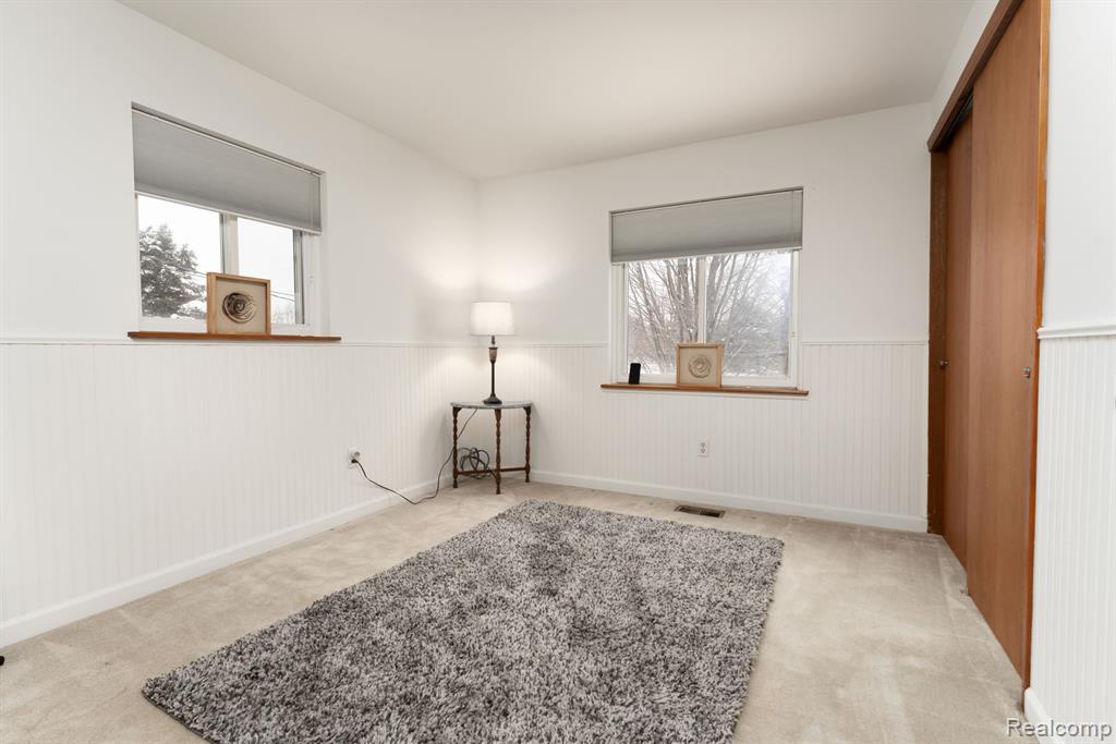 5787 Byron Road Howell, MI 48855 - Photo 22 of 51