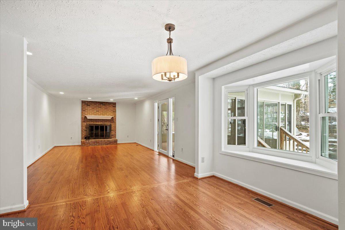 5711 Heming Avenue Springfield, VA 22151 - Photo 17 of 55