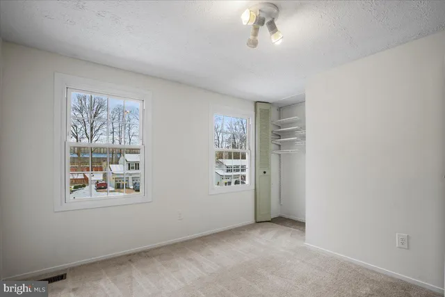 $850,000 | 5711 Heming Avenue, Springfield, VA 22151