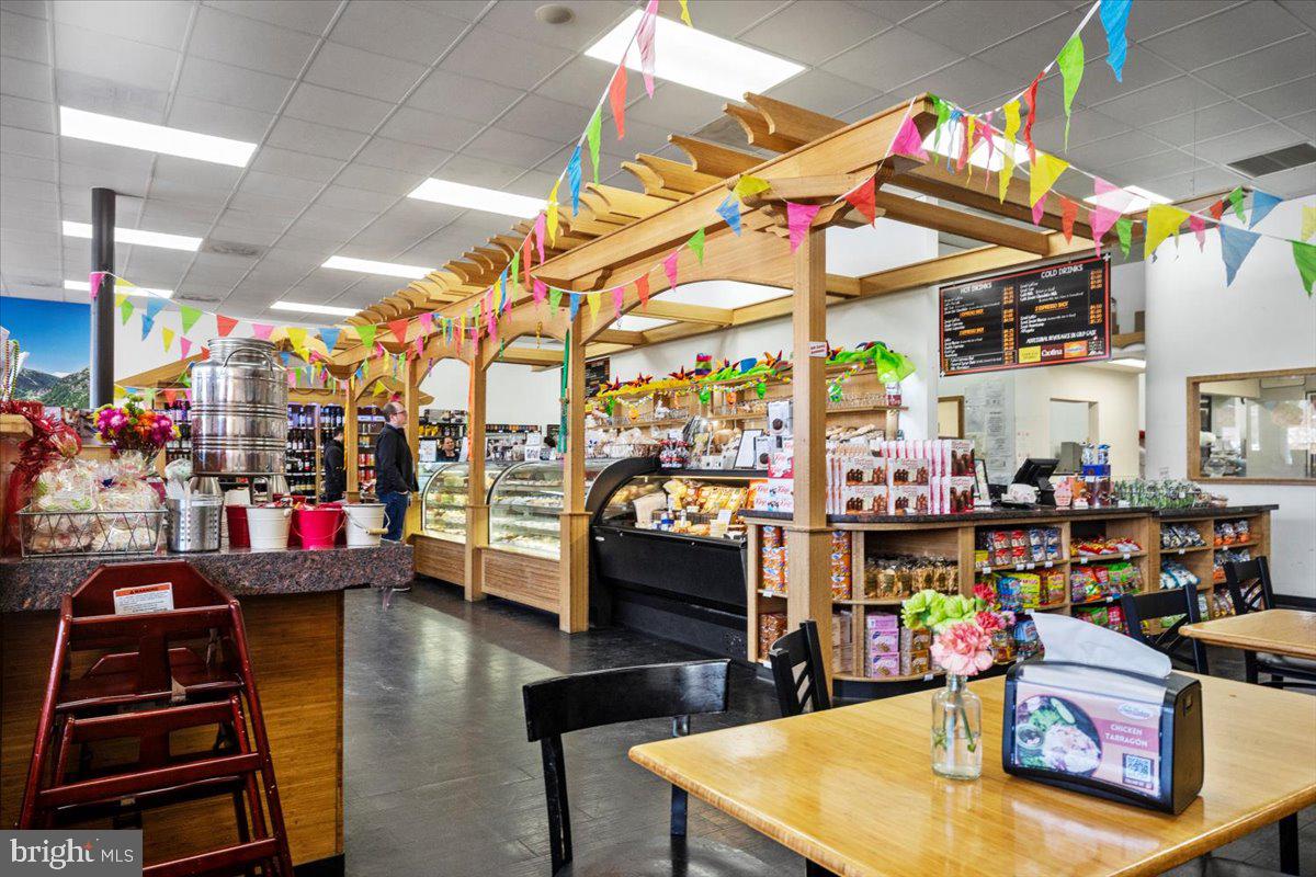 5711 Heming Avenue Springfield, VA 22151 - Photo 49 of 55