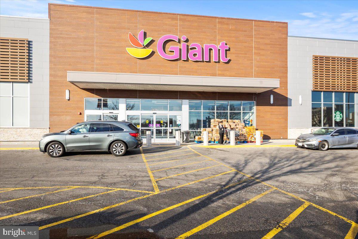 5711 Heming Avenue Springfield, VA 22151 - Photo 52 of 55