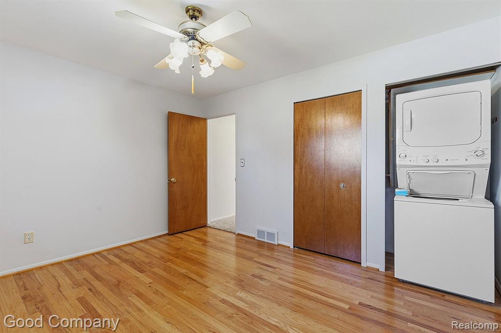 32848 Rugby Drive Warren, MI 48088 - Photo 15 of 42
