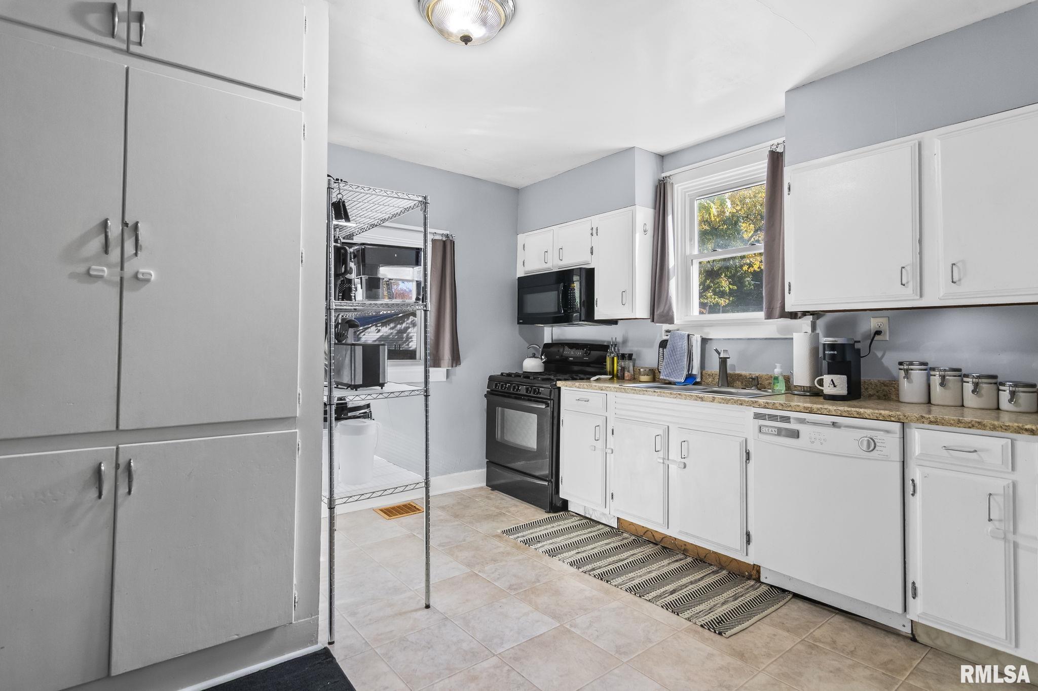 146 North State Street Springfield, IL 62702 - Photo 12 of 30