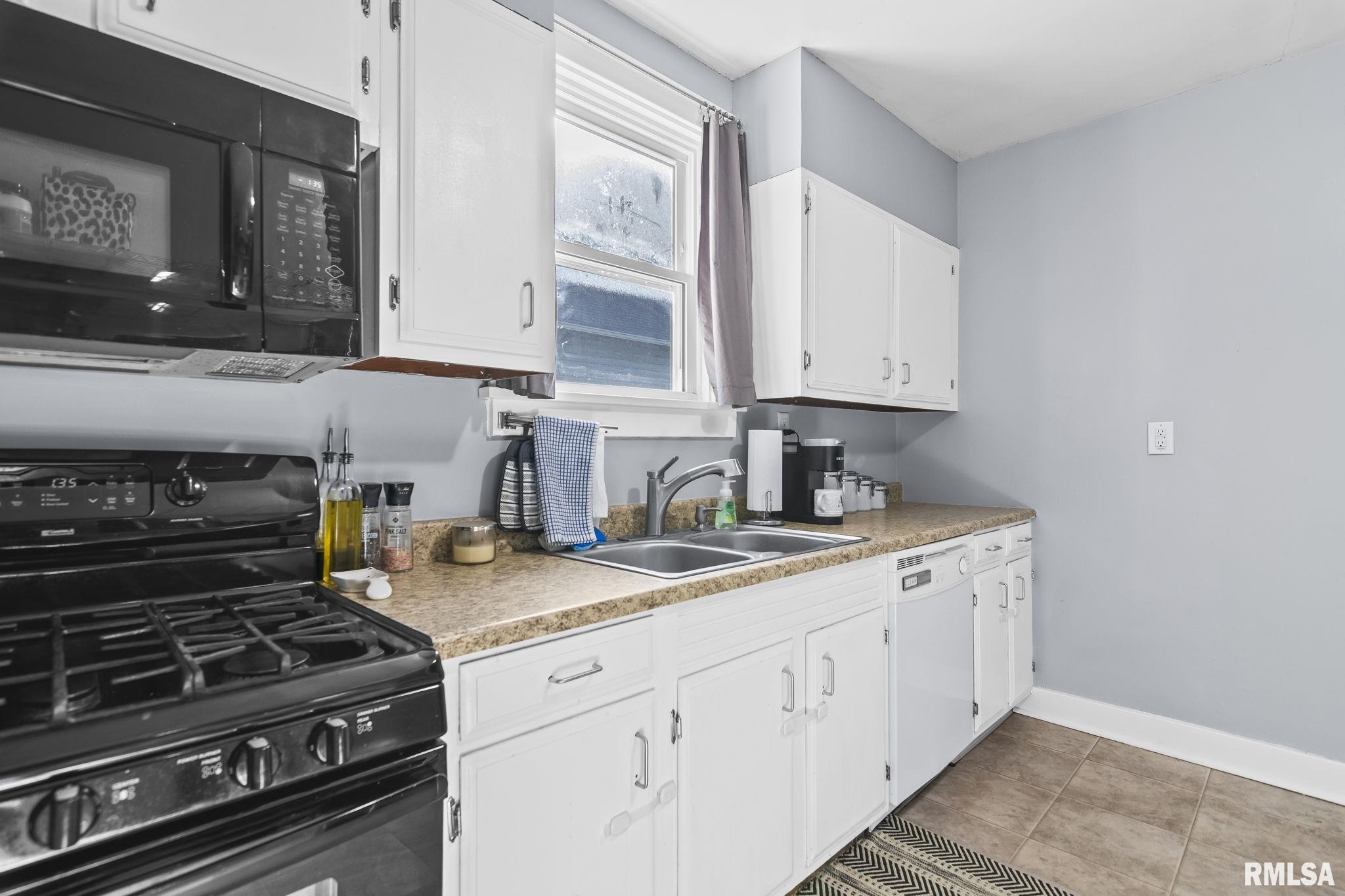 146 North State Street Springfield, IL 62702 - Photo 13 of 30