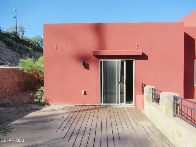 $239,900 | 4000 Camelot Heights Drive, Unit D, El Paso, TX 79912