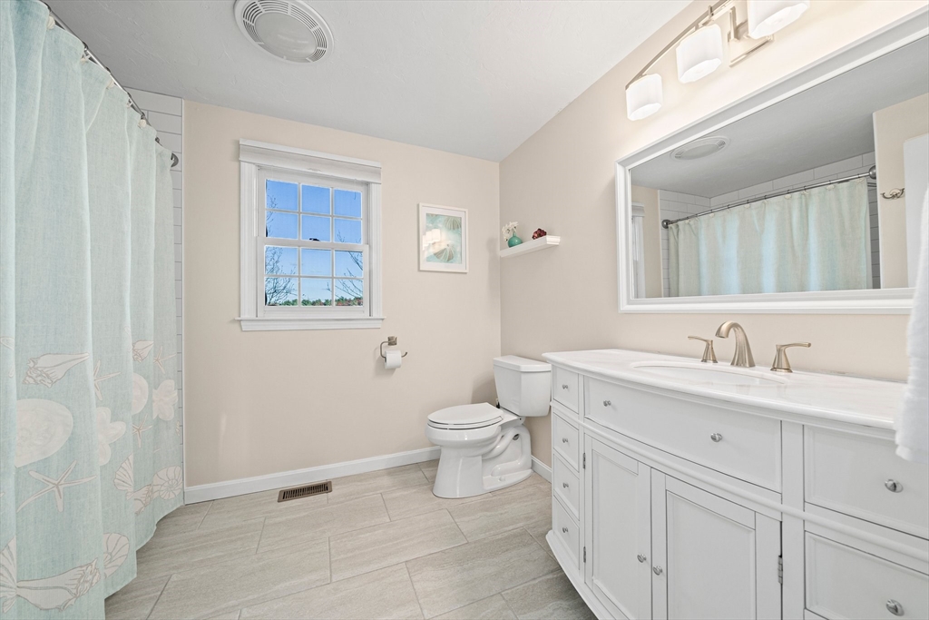 18 Franklin Hunt Road Rockland, MA 02370 - Photo 19 of 24