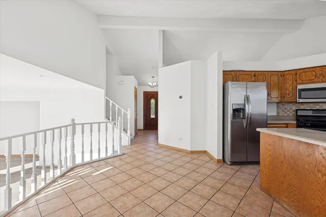 $335,000 | 1424 Phoenix Lane, Joliet, IL 60431