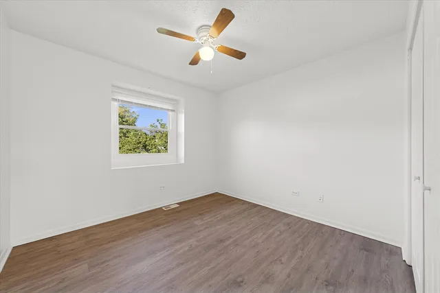 $335,000 | 1424 Phoenix Lane, Joliet, IL 60431