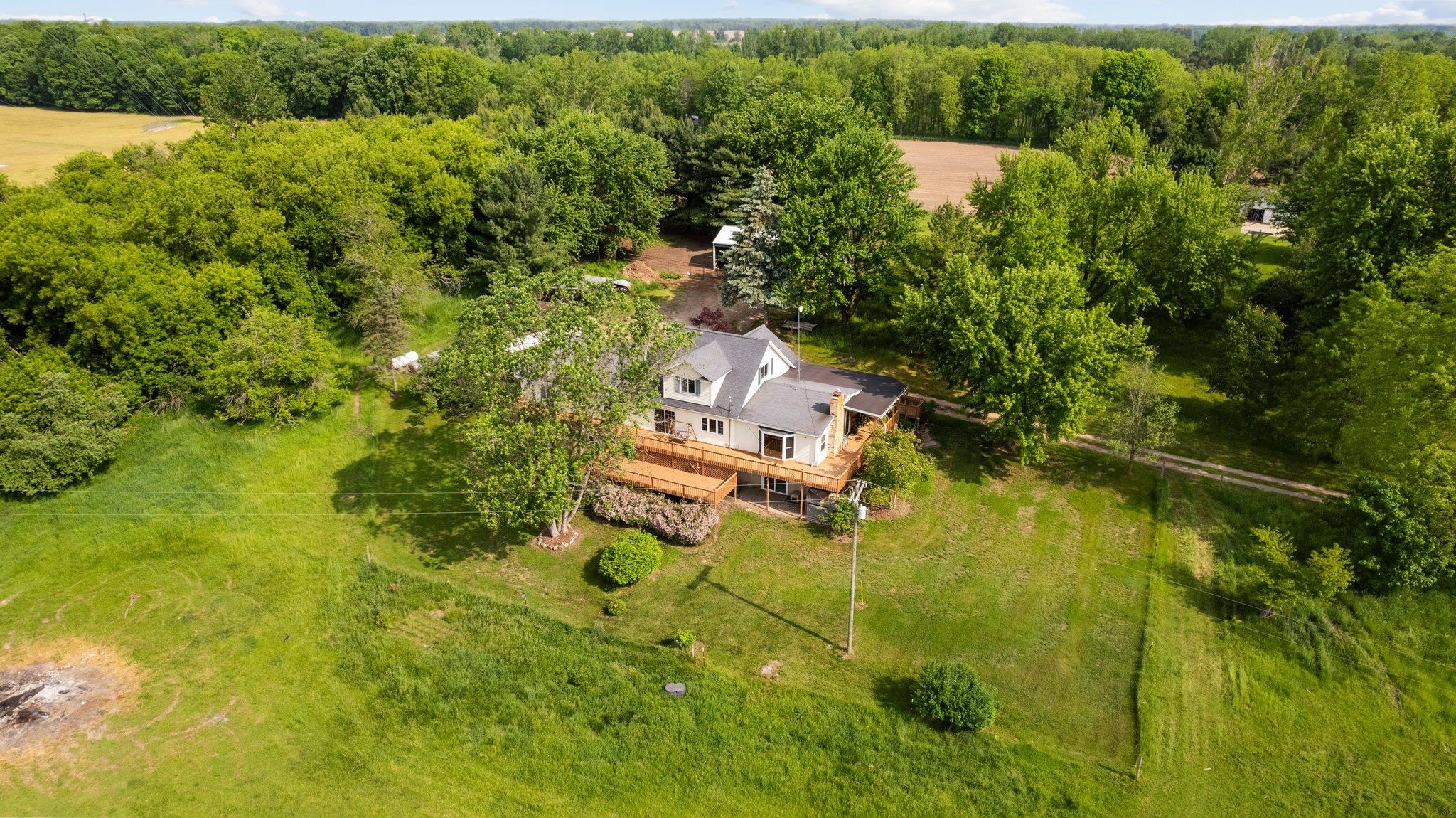 2989 Marquette Road Ionia, MI 48846 - Photo 2 of 45