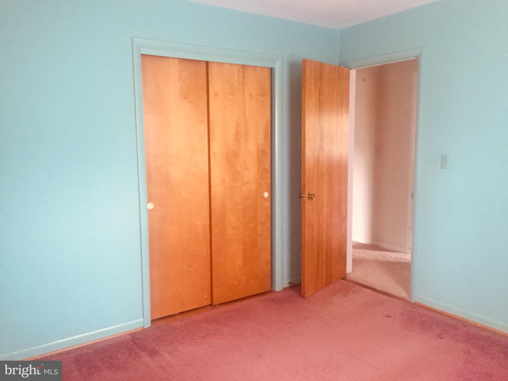 17824 Pin Oak Road Hagerstown, MD 21740 - Photo 14 of 27 Gallery Image 14