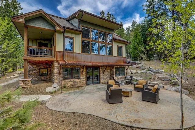 $1,669,000 | 212 Rio Vista Boulevard, McCall, ID 83638