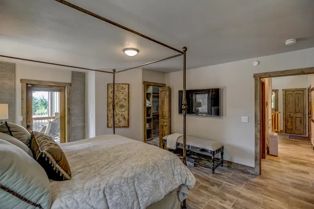 $1,669,000 | 212 Rio Vista Boulevard, McCall, ID 83638