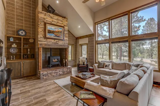 $1,669,000 | 212 Rio Vista Boulevard, McCall, ID 83638