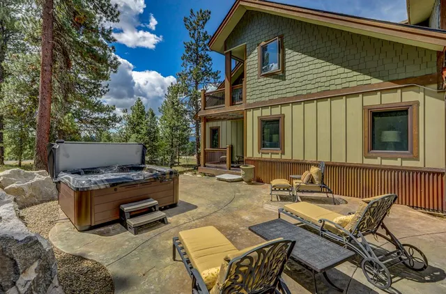 $1,669,000 | 212 Rio Vista Boulevard, McCall, ID 83638