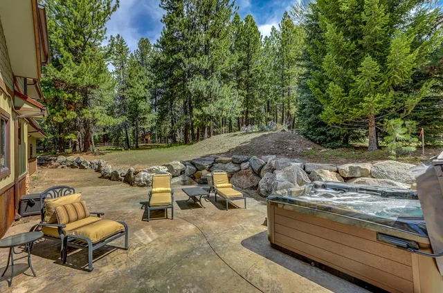 $1,669,000 | 212 Rio Vista Boulevard, McCall, ID 83638
