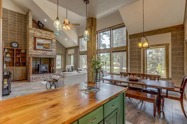 $1,669,000 | 212 Rio Vista Boulevard, McCall, ID 83638