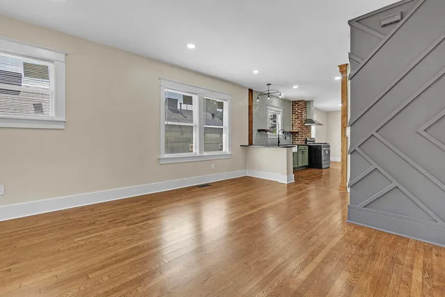 $2,800 | 2245 Monroe Avenue, Memphis, TN 38104