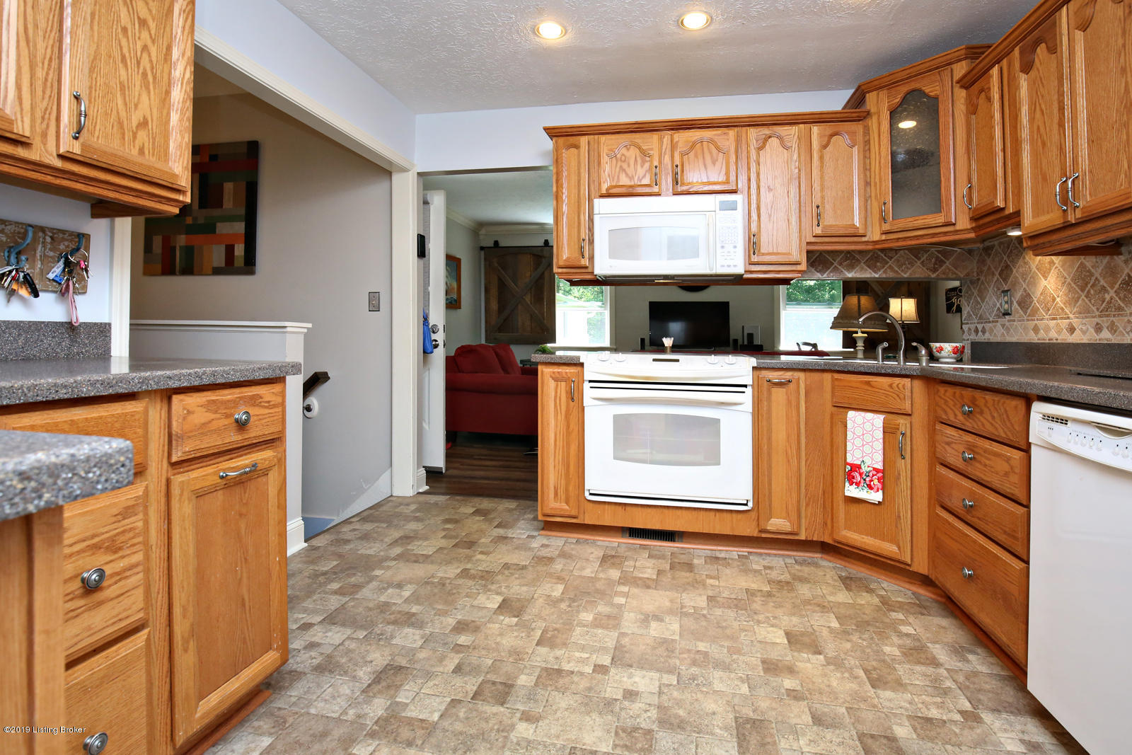 7705 Johnson School Road Louisville, KY 40291 - Photo 24 of 38 LREP9515