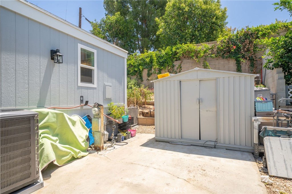 3663 Buchanan Street, Unit 11 Riverside, CA 92503 - Photo 27 of 51