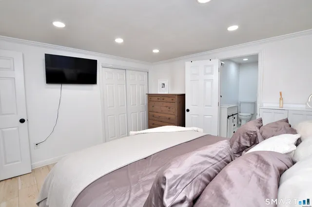 $389,000 | 207 Hillcrest Road, Bridgeport, CT 06606