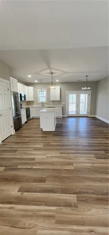 $325,000 | 221 Cub Cove Drive, Walhalla, SC 29691