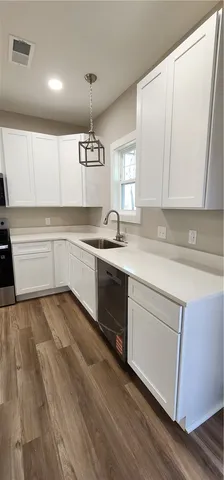 $325,000 | 221 Cub Cove Drive, Walhalla, SC 29691