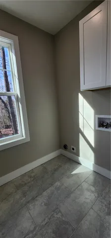 $325,000 | 221 Cub Cove Drive, Walhalla, SC 29691