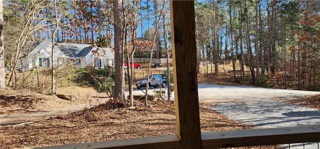 $325,000 | 221 Cub Cove Drive, Walhalla, SC 29691