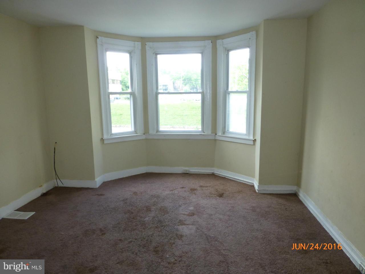 3918 Reisterstown Road Baltimore, MD 21215 - Photo 10 of 15 Bedroom