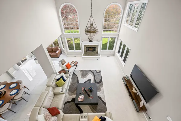 $1,185,000 | 2711 Deering Bay Drive, Naperville, IL 60564