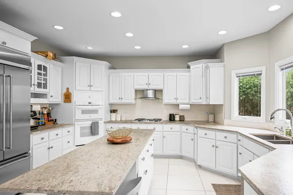 $1,185,000 | 2711 Deering Bay Drive, Naperville, IL 60564