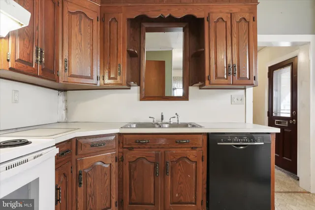 $220,000 | 100 South Fayette Street, Shippensburg, PA 17257