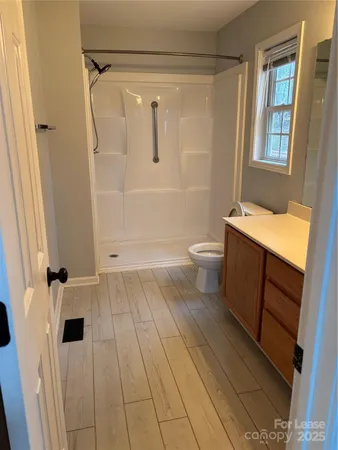 $1,850 | 3413 Mooring Place, Sherrills Ford, NC 28673