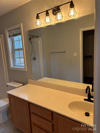 $1,850 | 3413 Mooring Place, Sherrills Ford, NC 28673