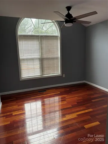 $2,000 | 3413 Mooring Place, Sherrills Ford, NC 28673