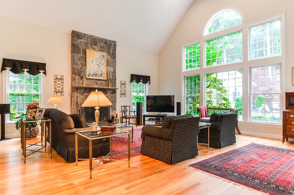 167 Pine Street Dover, MA 02030 - Photo 9 of 30