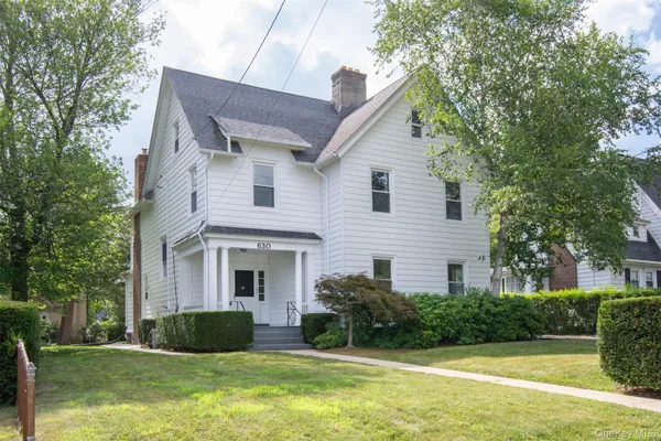 $915,000 | 630 Palisade Avenue, Yonkers, NY 10703