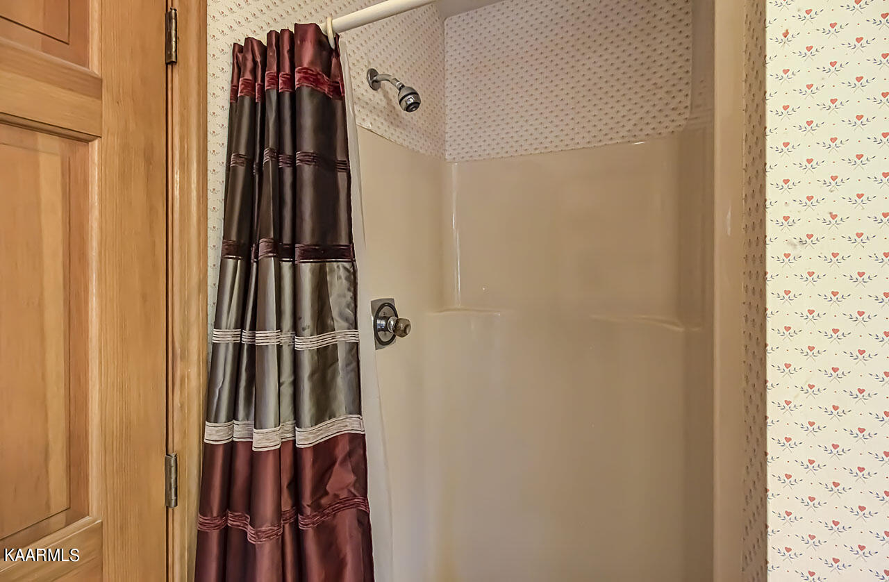 1112 Mathis Hollow Road Gatlinburg, TN 37738 - Photo 24 of 38 IMG_8694LR