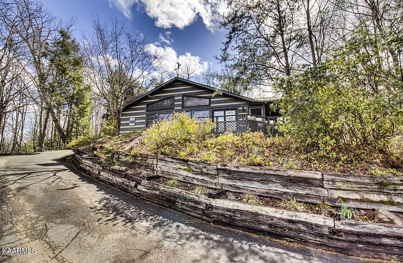 1112 Mathis Hollow Road Gatlinburg, TN 37738 - Photo 38 of 38 IMG_8628LR