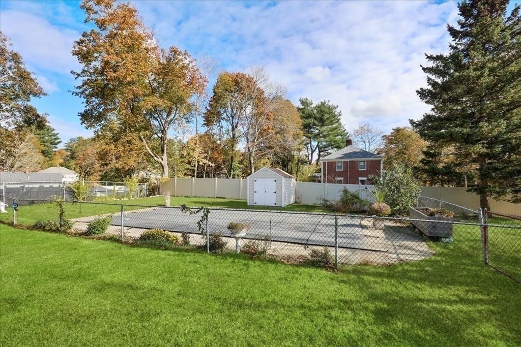 1 Hemlock Road Hingham, MA 02043 - Photo 14 of 17