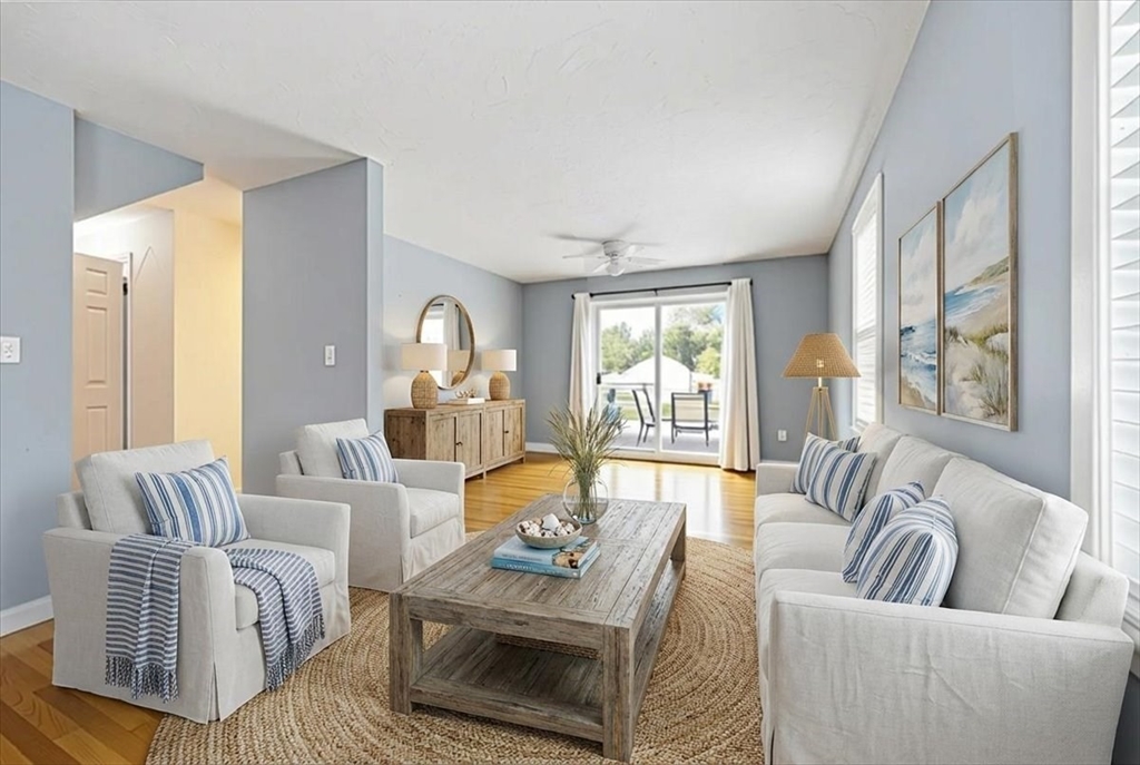 1 Hemlock Road Hingham, MA 02043 - Photo 3 of 17