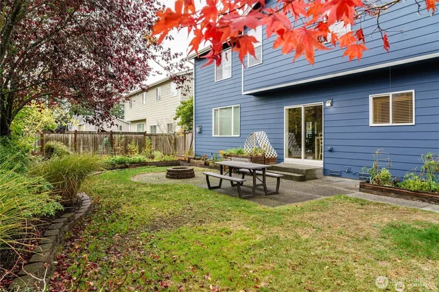 $5,495 | 1053 Ridge Street, Mukilteo, WA 98275