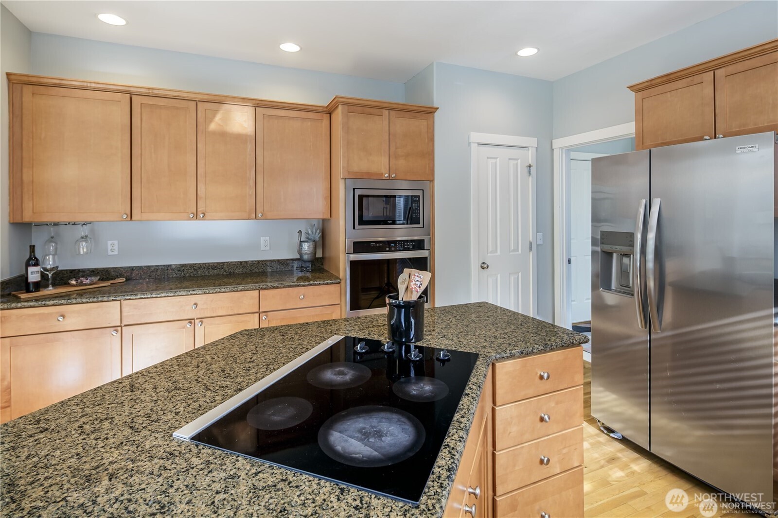 1053 Ridge Street Mukilteo, WA 98275 - Photo 15 of 15