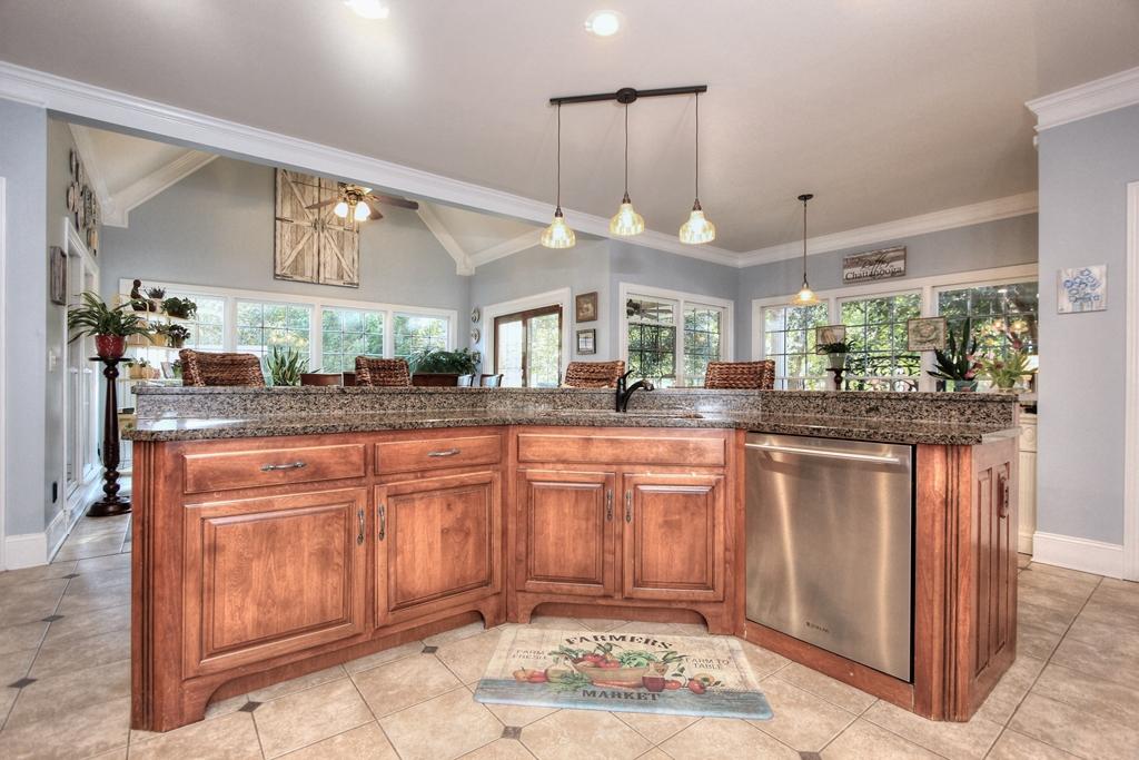 1097 Enclave Road Chattanooga, TN 37415 - Photo 27 of 62 1097 Enclave Rd (32)