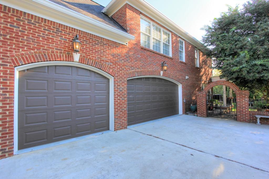 1097 Enclave Road Chattanooga, TN 37415 - Photo 6 of 62 1097 Enclave Rd (10)