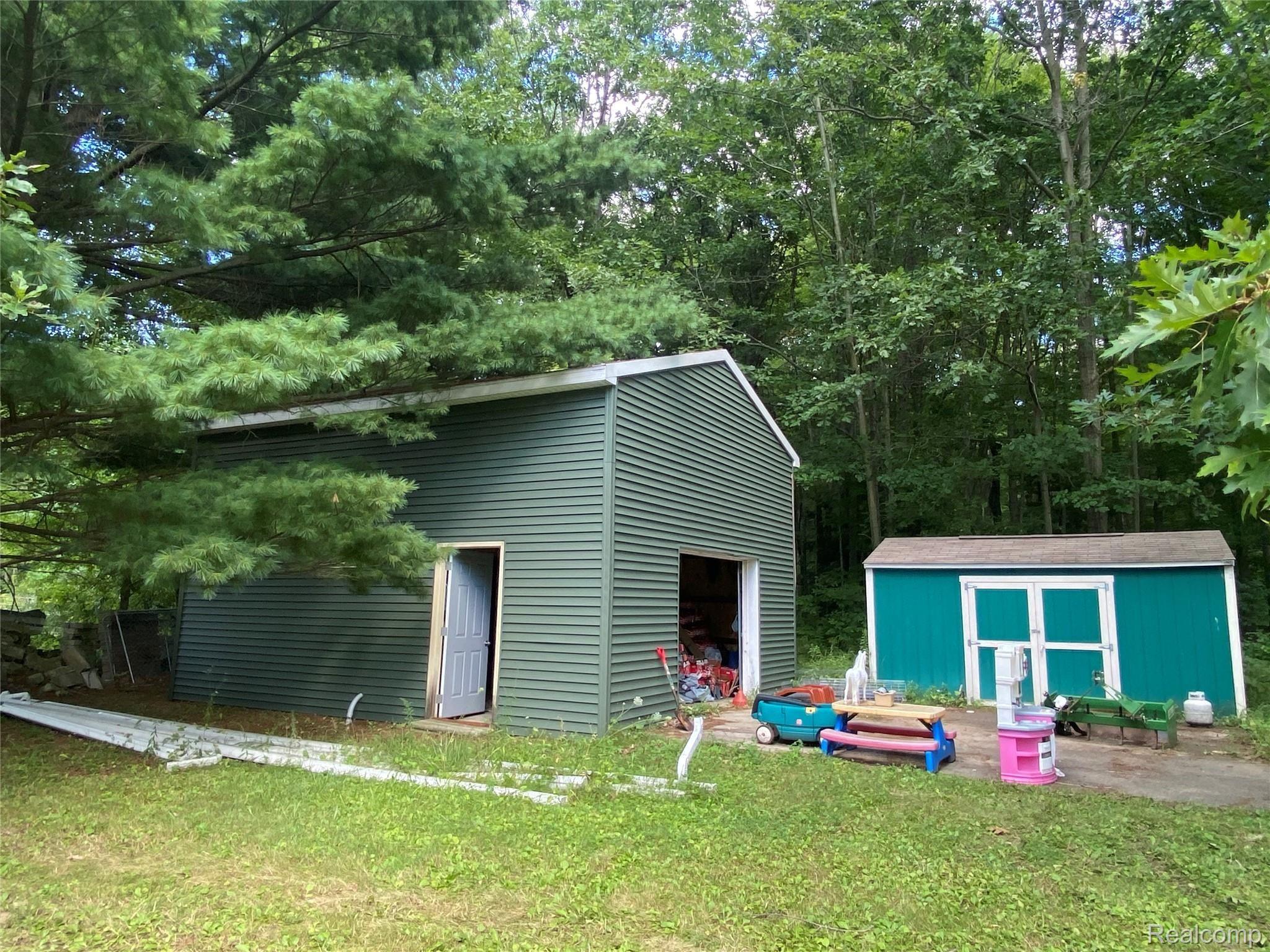 5194 Lonsberry Road Columbiaville, MI 48421 - Photo 32 of 48 IMG_4448.jpg
