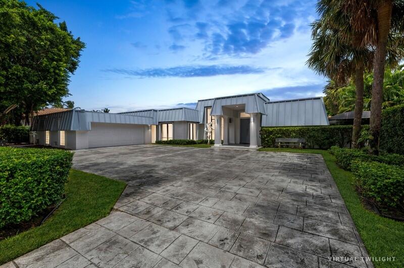 2400 Spanish River Road Boca Raton, FL 33432 - Photo 8 of 29 02_2400SpanishRiverRoad_571_FrontView_Fl
